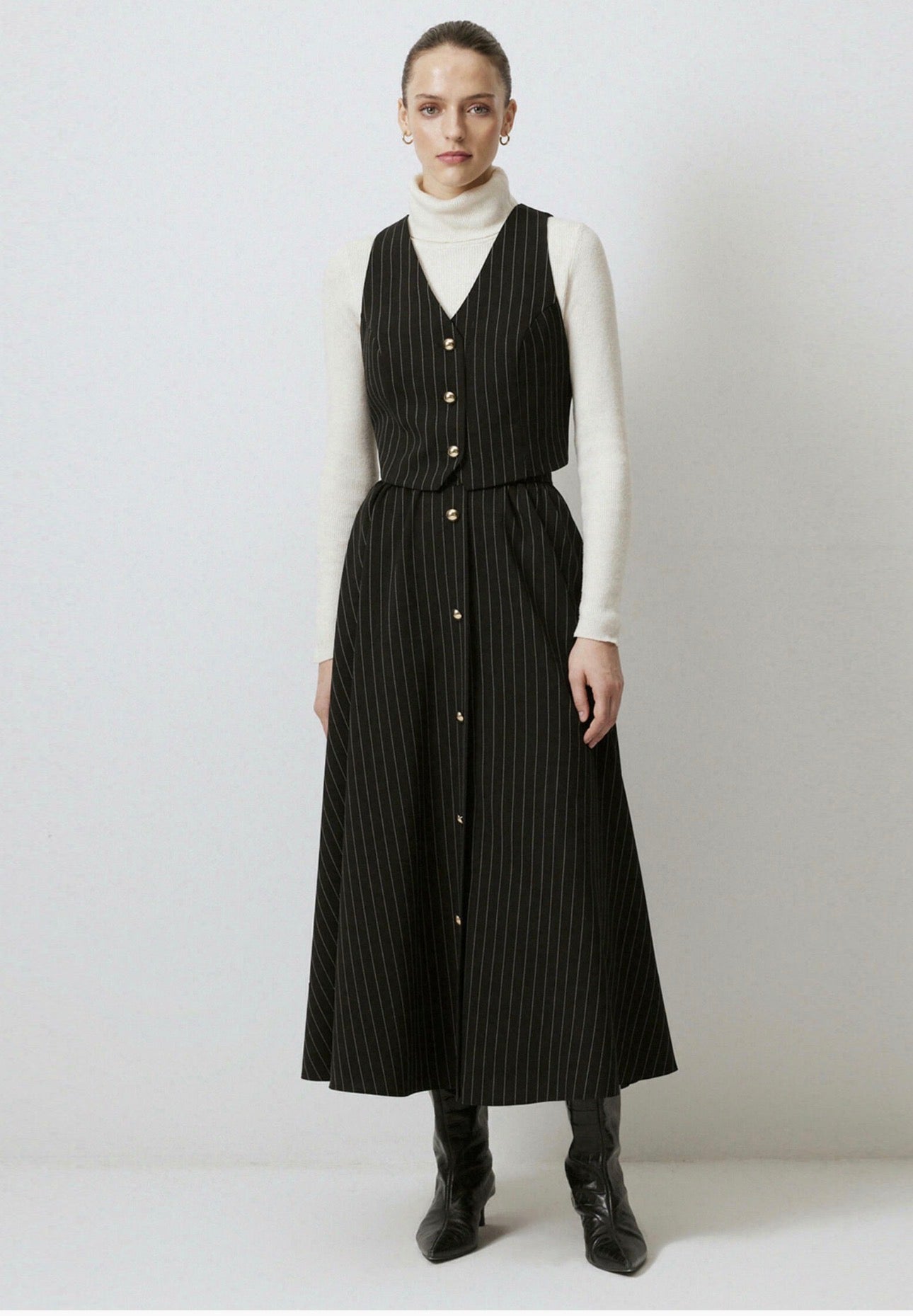 Touché Privé - Ensemble jupe gilet - Noir